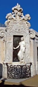 Monumento funebre alla Recoleta di Buenos Aires